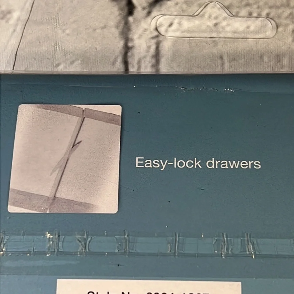 🆕Whitmor 12-Section Drawer Organizers - Frosted